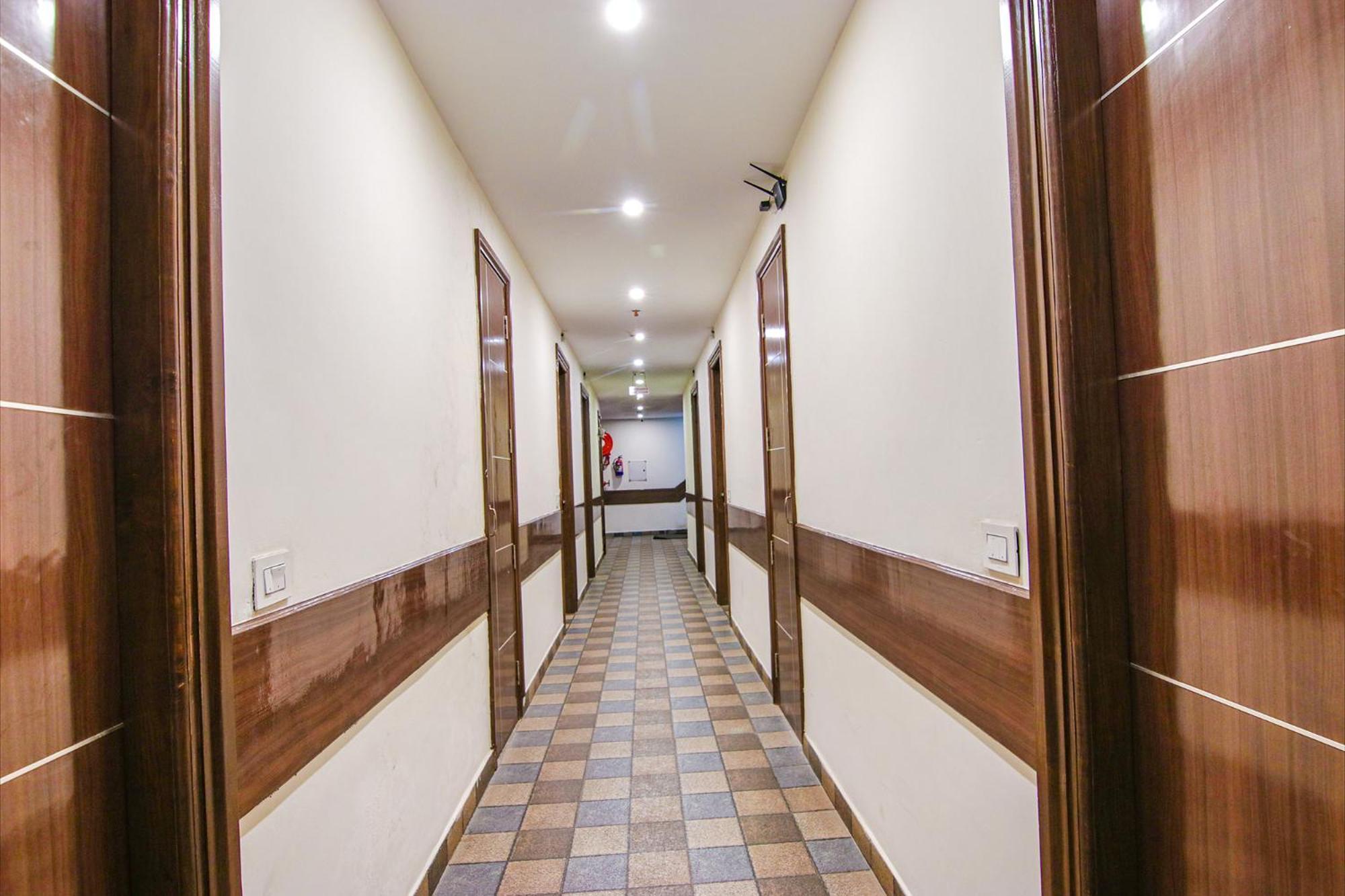 Fabhotel Lime Wood Mohali Экстерьер фото