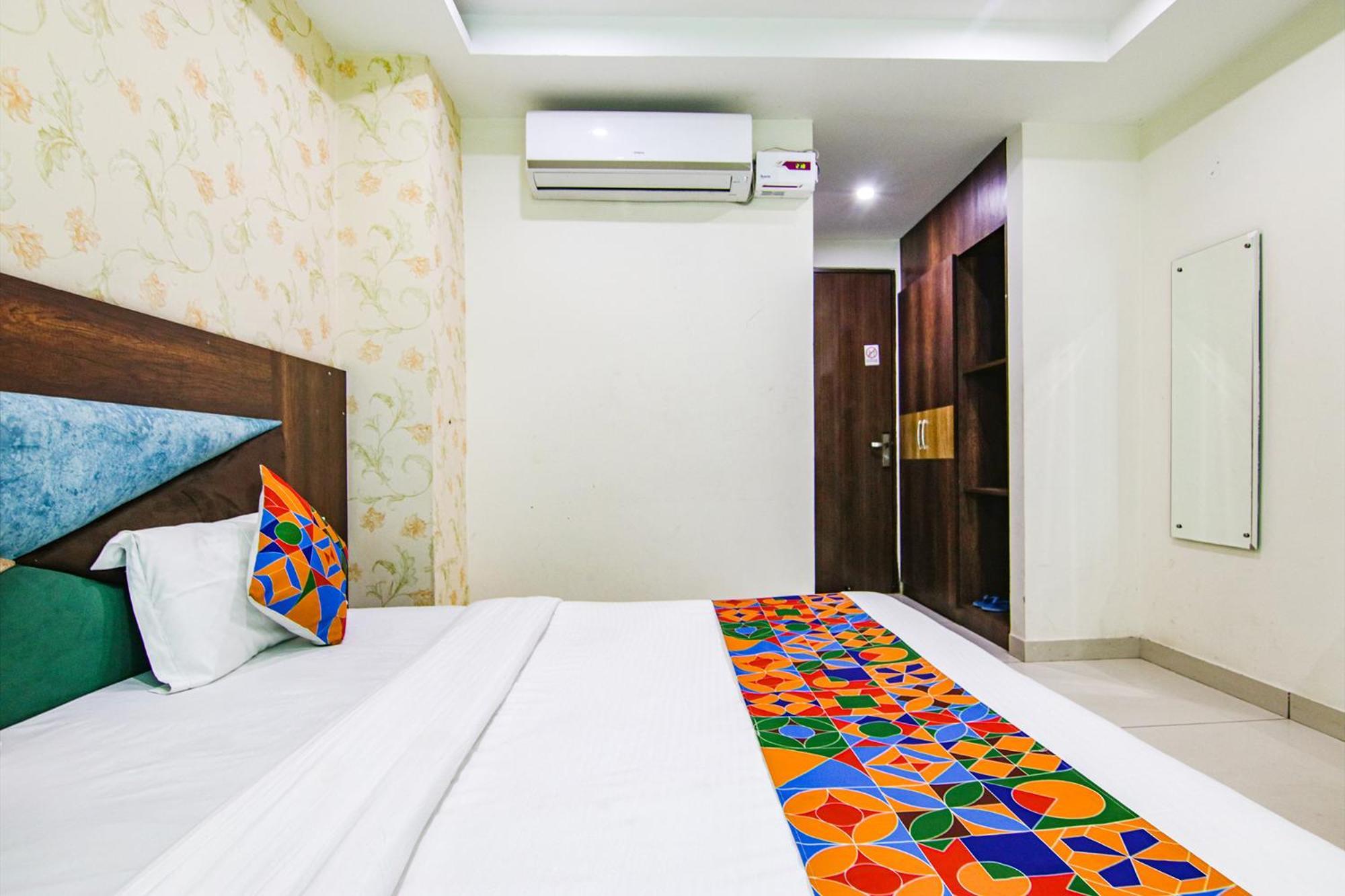 Fabhotel Lime Wood Mohali Экстерьер фото