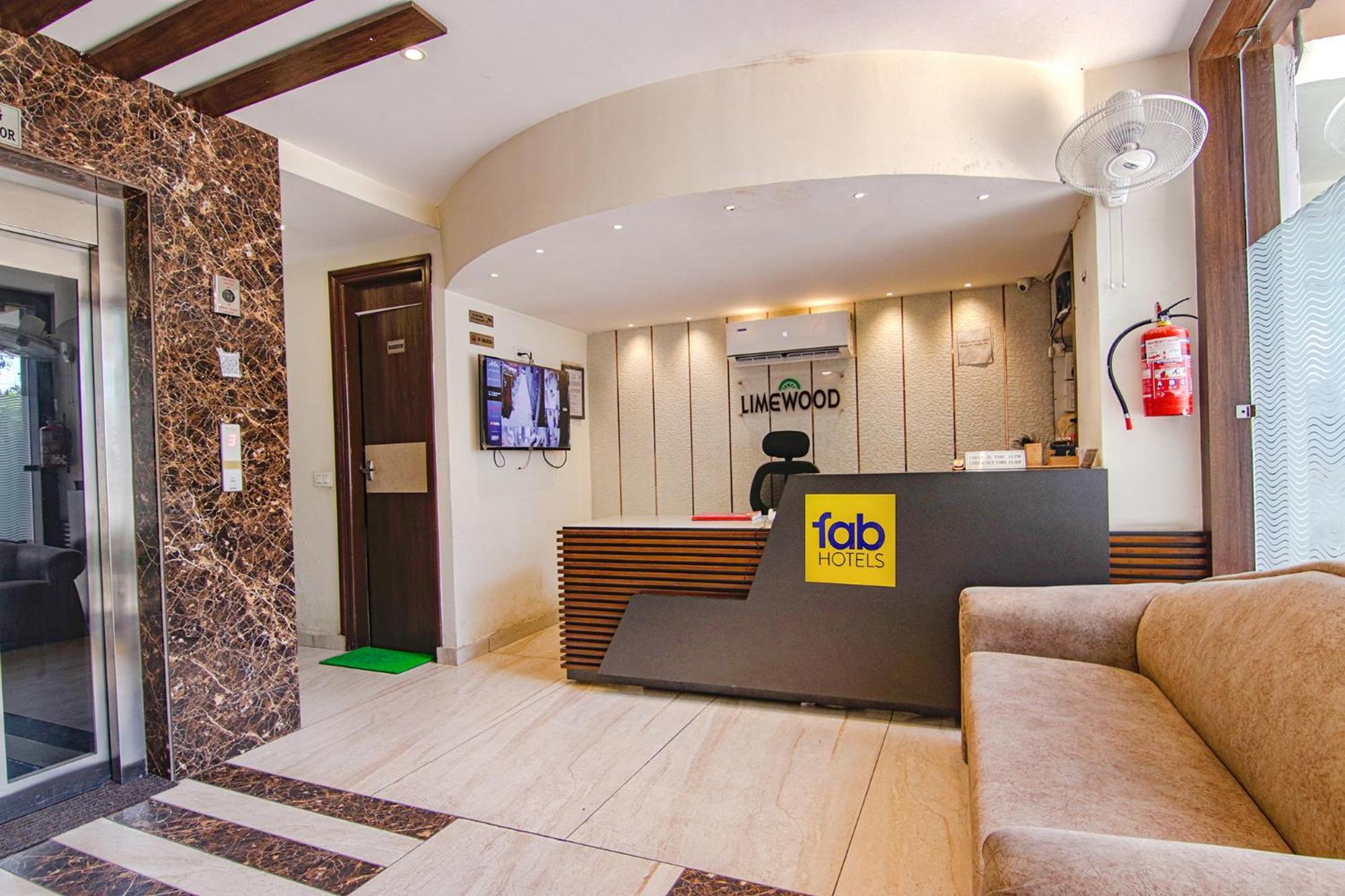 Fabhotel Lime Wood Mohali Экстерьер фото